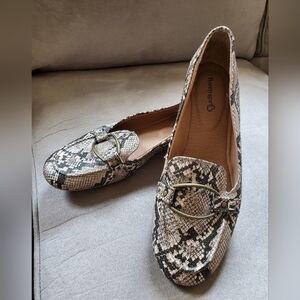 Baretraps Kellye Snake Retile Print Vegan Loafers Slip On Womens Size 9.5 M EUC